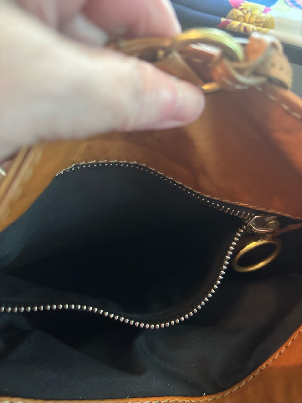 Authentic Chloé Vintage Betty Leather Shoulder Bag with Matching Coin Purse EUC - Picture 7 of 11